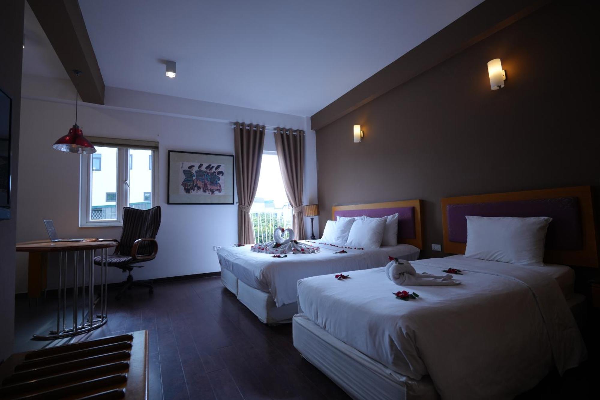 Golden Sunshine Villa Hotel And Travel Hanoi Exterior photo